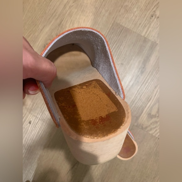 NWOB Hanna Andersson Pink+ orange leather clogs lace cut detail size 7/37 - Picture 5 of 9